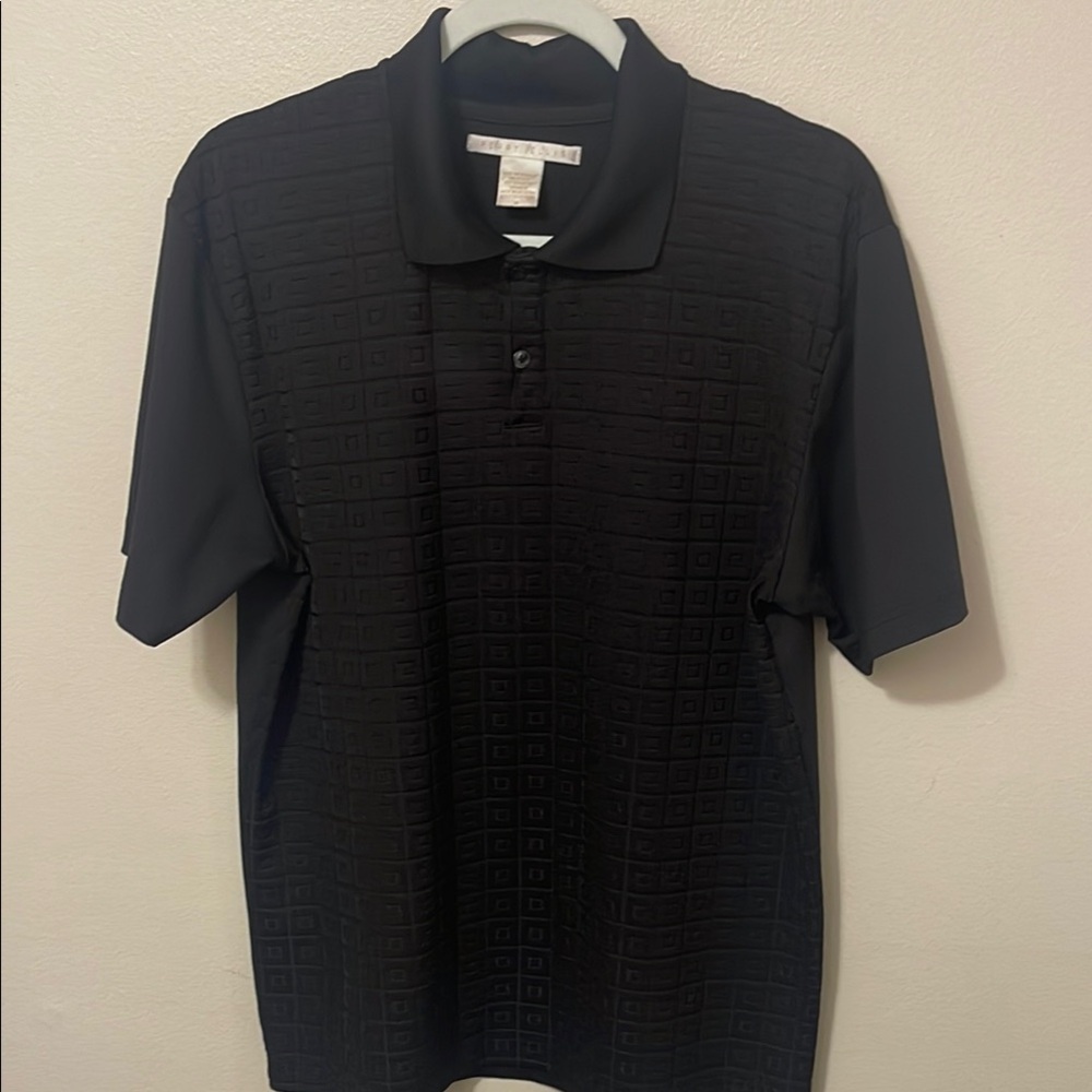 Perry Ellis Black Polo Shirt with Classic Collar and Short Sleeves